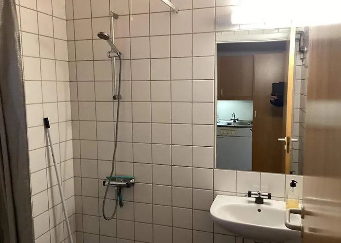 For 4, Steps From Mariehaven * Ansager